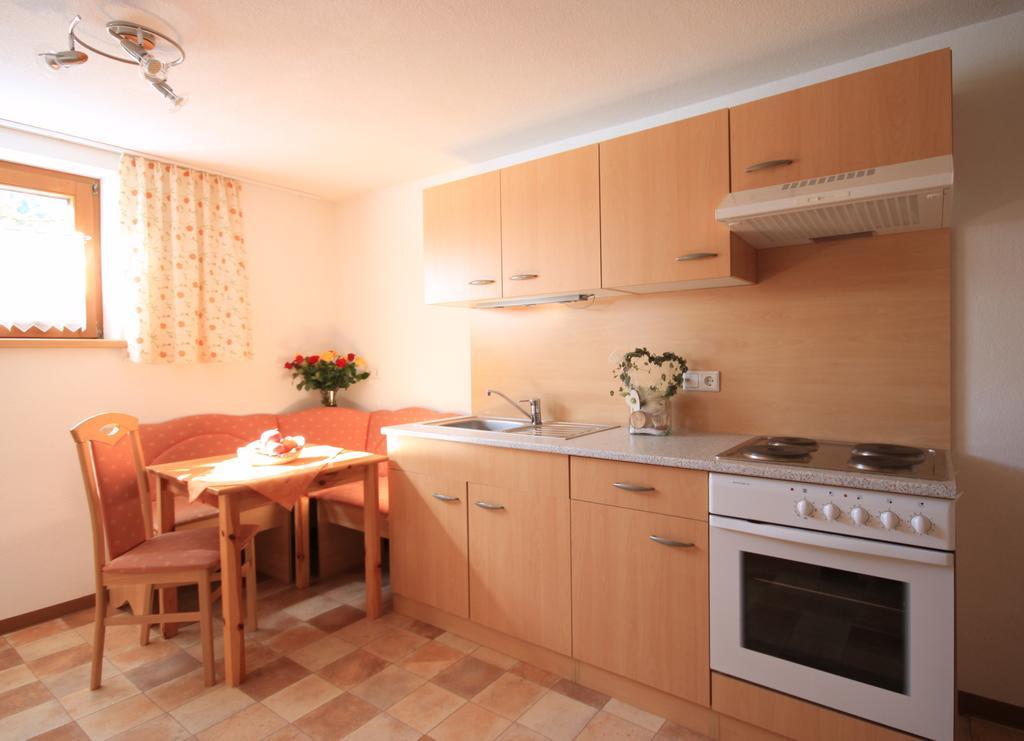 S'Huamatl Apartment Sankt Leonhard im Pitztal Room photo